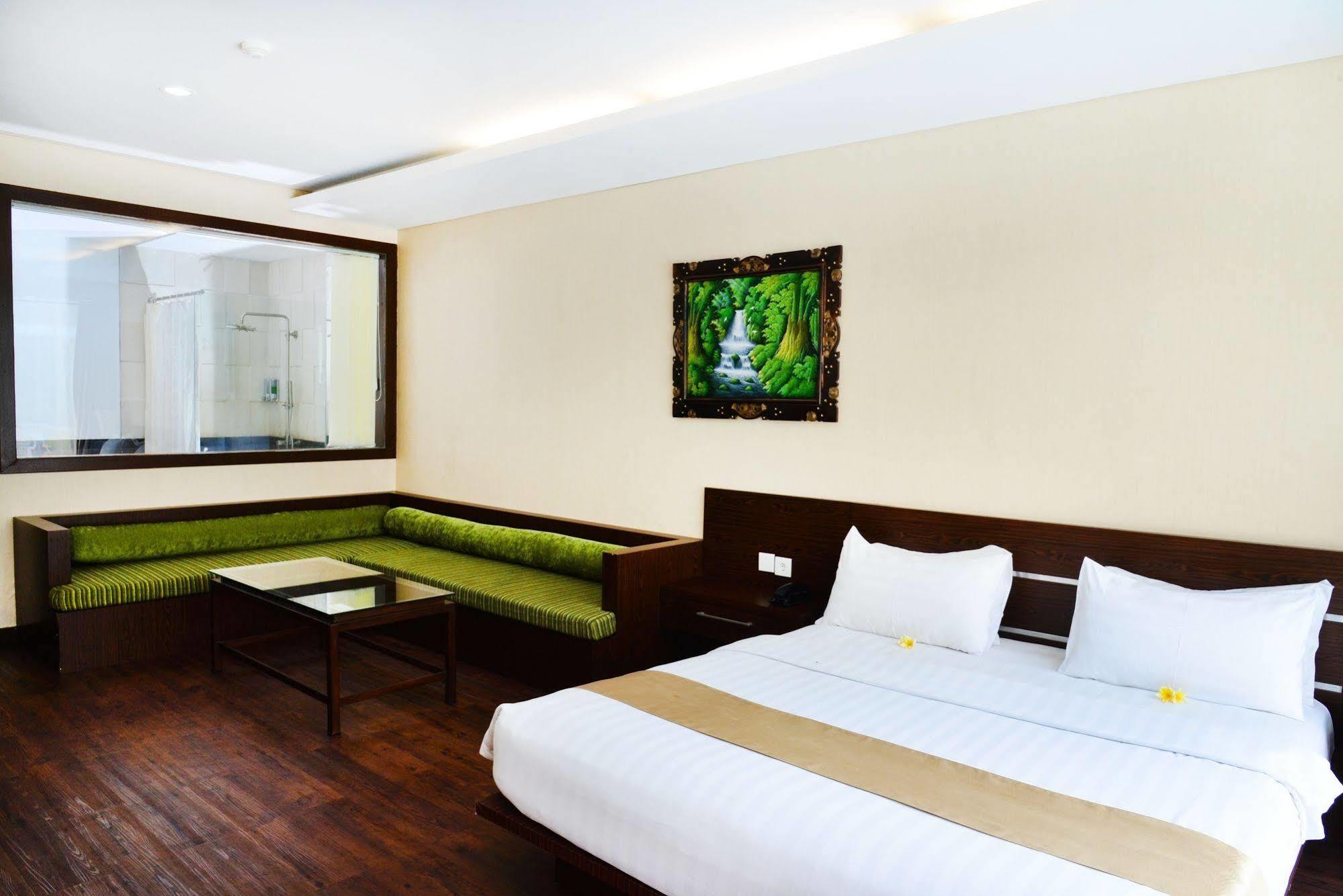 Devata Suites And Residence Легиан Экстерьер фото